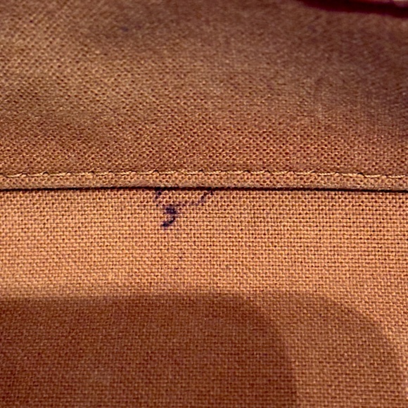 Louis Vuitton Monogram Popincourt Handbag (Authentic/Pre-loved) - Picture 14 of 16